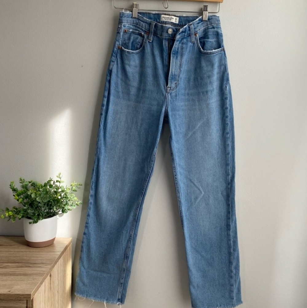 Abercrombie curve love ankle straight jeans 28/6 long